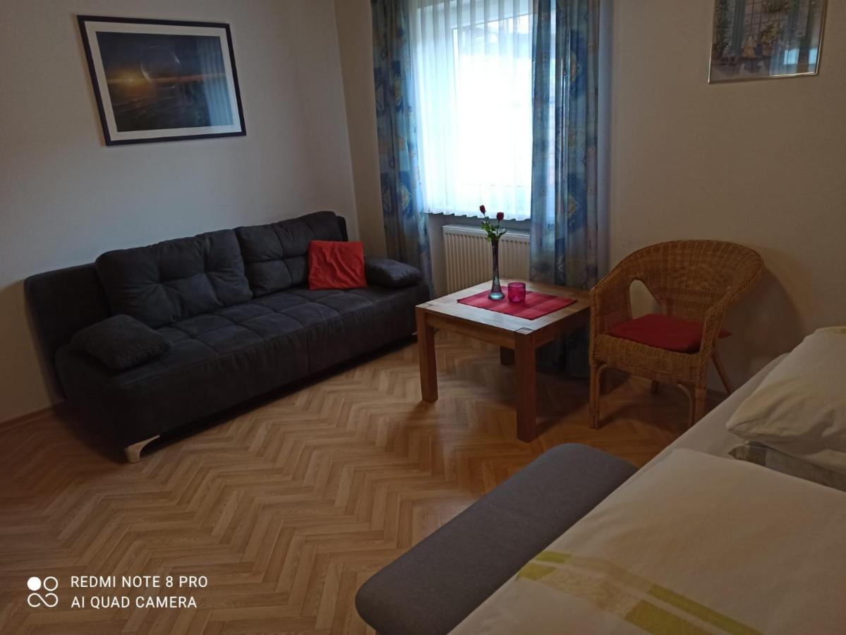 Ferienhaus Wellisch 洛恩堡 外观 照片